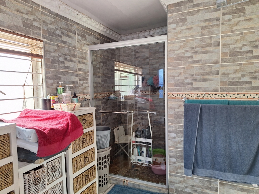 4 Bedroom Property for Sale in Vrede Free State